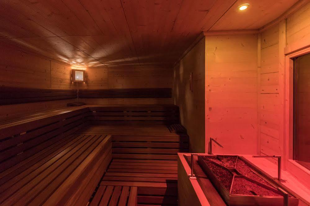 Mirabell Dolomites Hotel - Luxury Ayurveda & Spa Olang Exterior foto